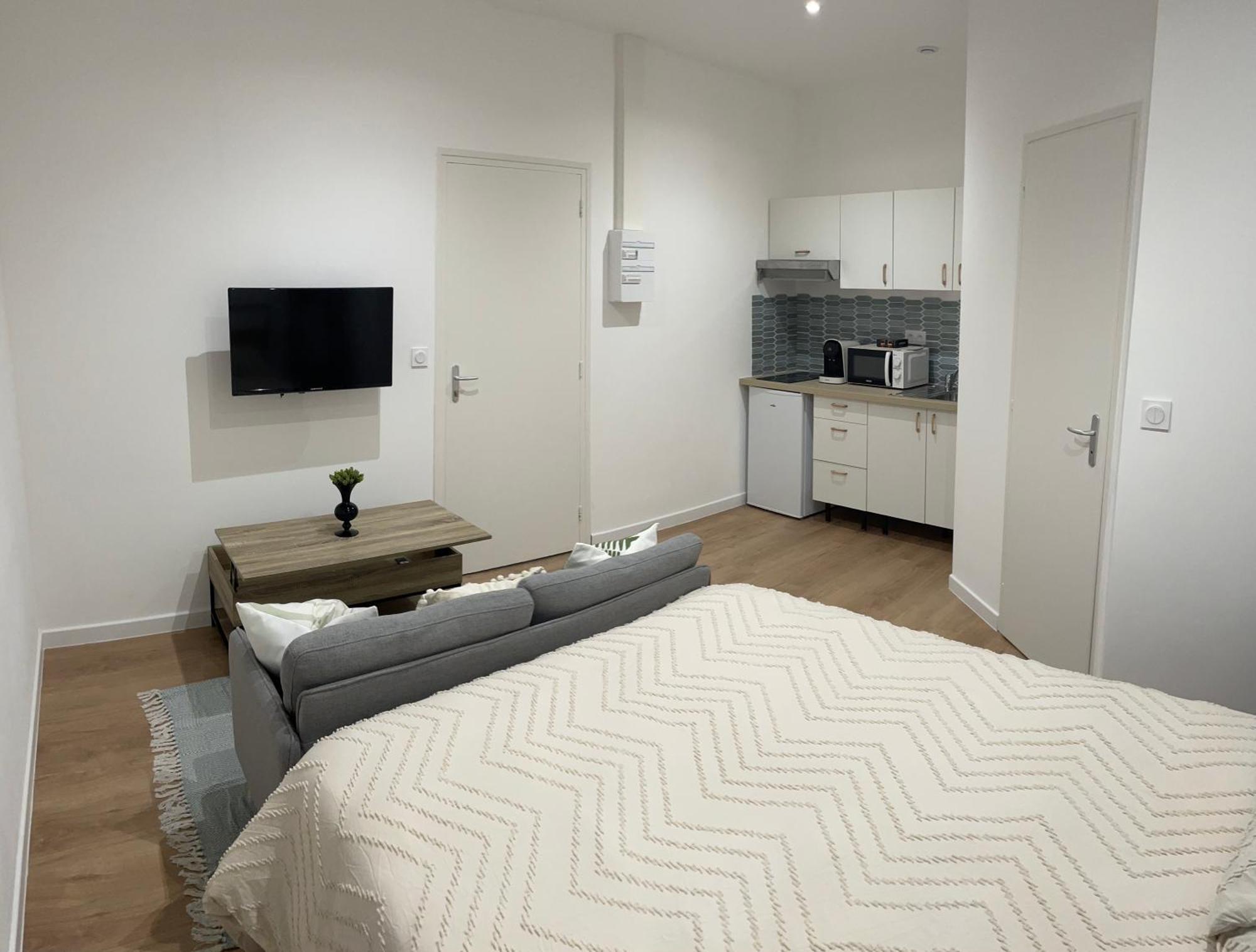 Edenly Stay Сен-Кантен Экстерьер фото
